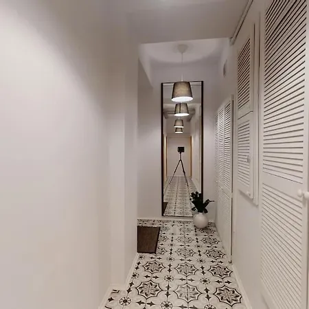 Loft Targowa Next To Metro Station